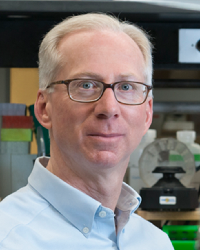 headshot of Jeffrey Macklis